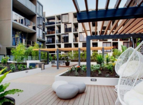 Easy Living One Bedder Gem Melbourne